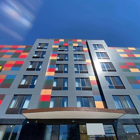 Super 8 By Wyndham Brooklyn Williamsburg Hotell New York Eksteriør bilde