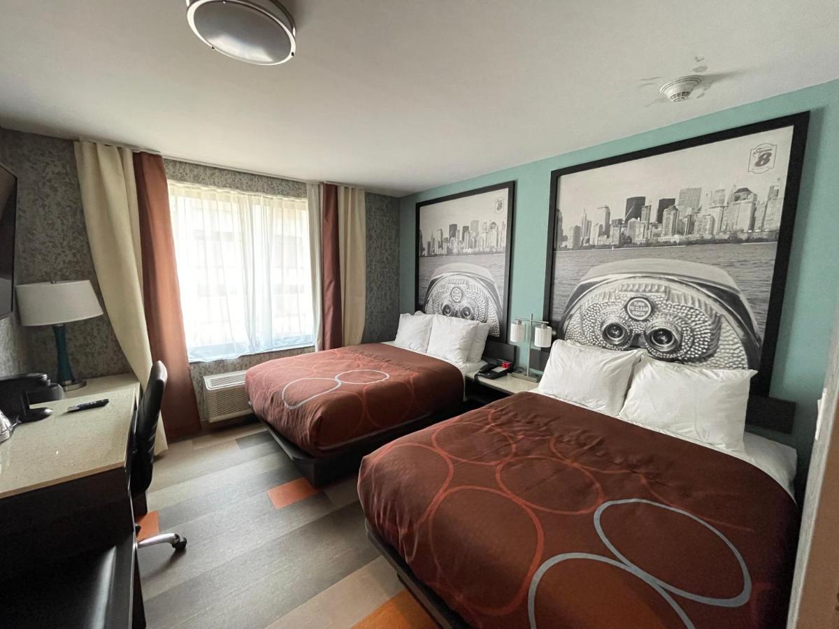 Super 8 By Wyndham Brooklyn Williamsburg Hotell New York Eksteriør bilde